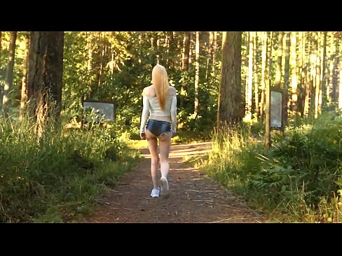 ❤️ He ātaahua te neke o te wahine ataahua, ehara i te ataata tahanga ️ Porno i mi.hentai-id-tv.ru ☑